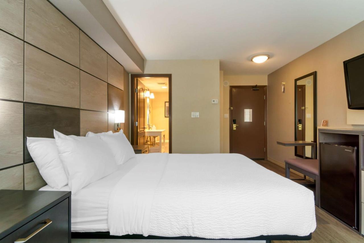 Best Western Premier Aberdeen Kamloops Exterior photo