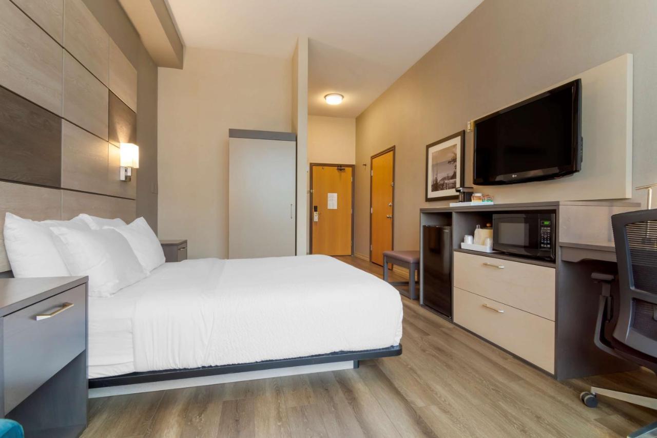 Best Western Premier Aberdeen Kamloops Exterior photo
